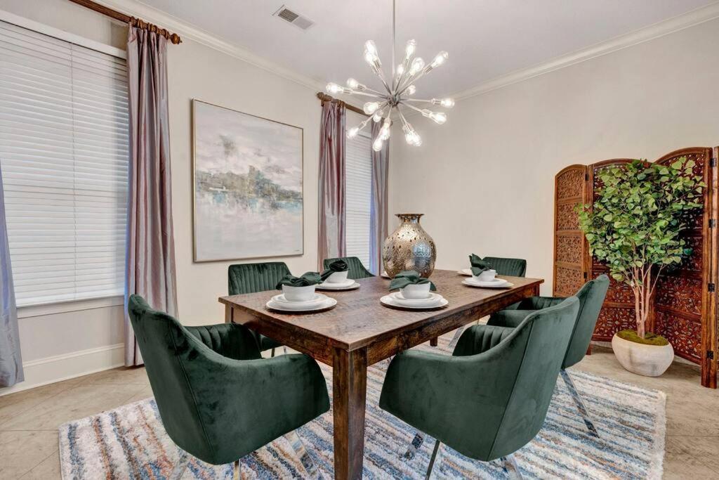 Luxury Home With Outdoor Patio And Game Room Memphis Eksteriør bilde